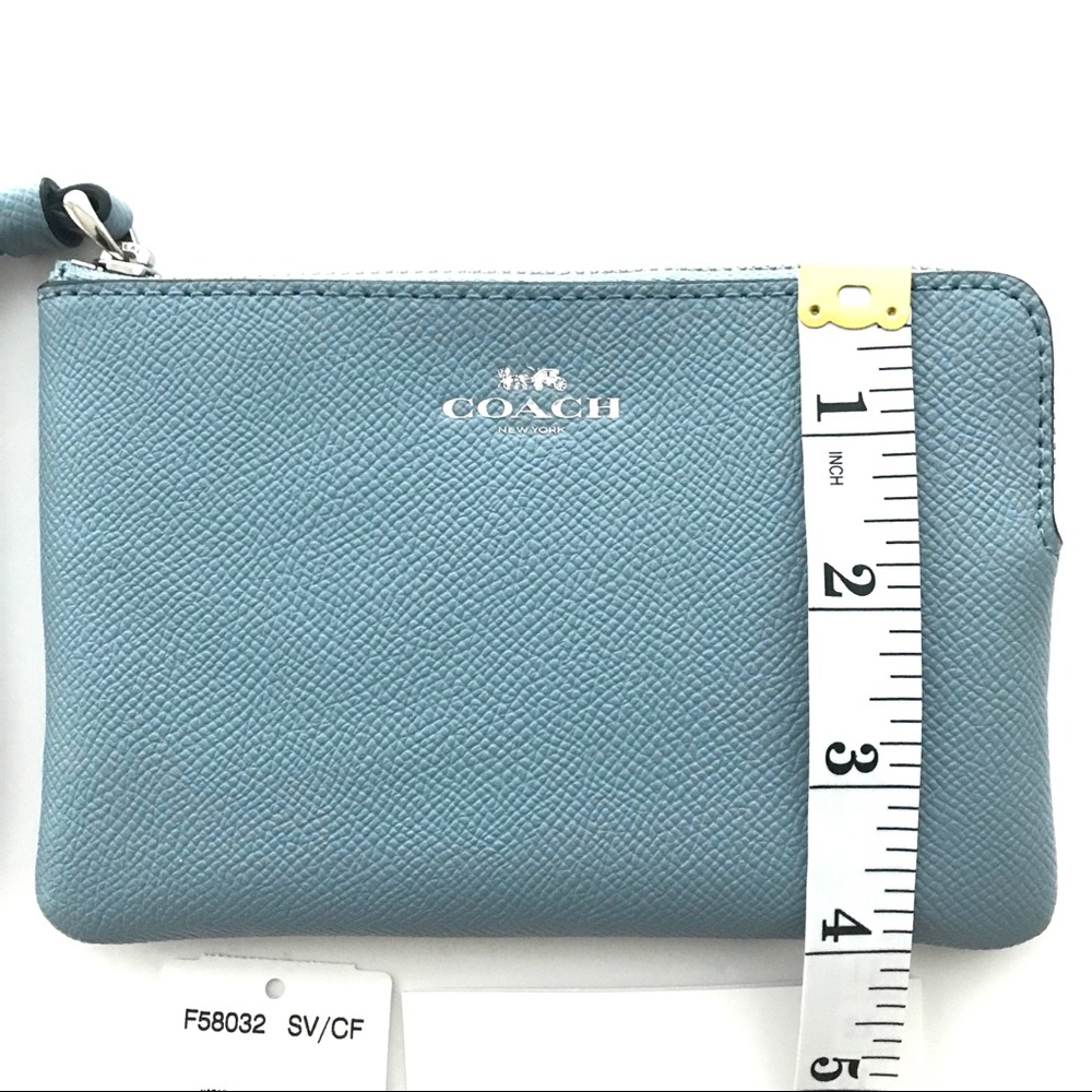 SOLD OUT COACH Cross Grain Leather ZIP Baby Blue - Picture 4 of 4